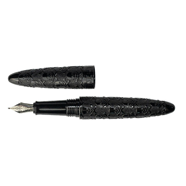 CLASSIC BLACK SKULL Fountain Pen
